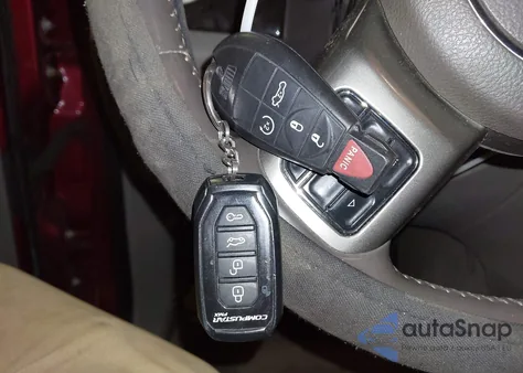 2012 Jeep Grand Cherokee Laredo from USA, damaged, VIN 1C4RJFAG1CC348623